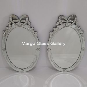 Venetian Mirror Oval Ribbons MG 080096